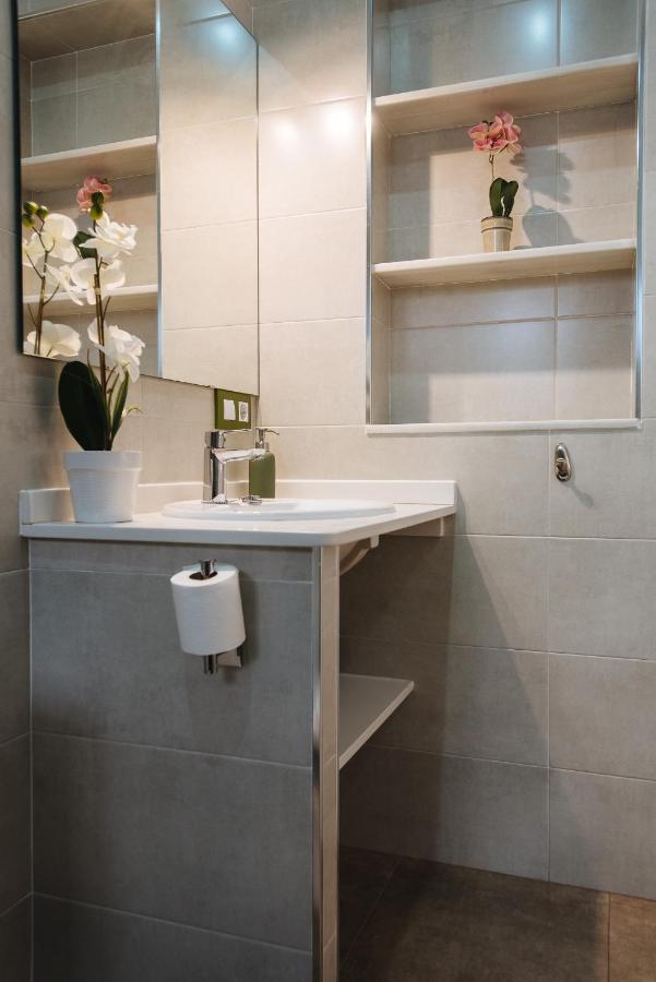 Sbh1 Beautiful 1 Bedroom Apartment In City Center Σεβίλλη Εξωτερικό φωτογραφία